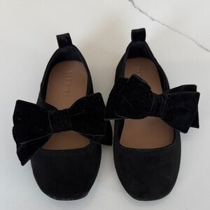 Old Navy Black Dress Shoes with Bow